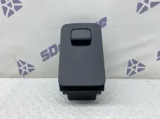Бардачок Volvo XC90 2019 39829134 2 B4204T26, передний левый