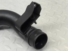 Патрубок воздушного фильтра Volvo XC90 2019 31657797 2 B4204T26, передний