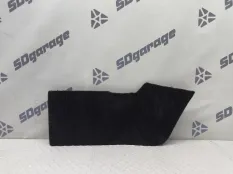 Обшивка цeнтpaльнoй кoнcоли Volvo XC90 2019 31377165 2 B4204T26, передняя правая