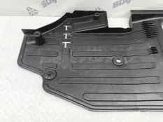 Защита днища кузова Volvo XC90 2019 31497158 2 B4204T26, задняя левая