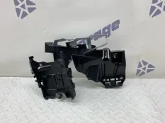 Кронштейн замка двери Volvo XC90 2019 31484041 2 B4204T26, передний левый