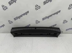 Накладка замка багажника BMW 5-Series 2018 51477373574 G30 B57D30A, задняя