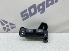 Кнопка открывания бензобака Lexus UX 250H 2020 5561876020 200/250H 2000CC 16-VALVE DOHC, передняя