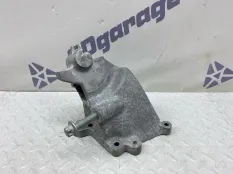 Кронштейн двигателя Mercedes-Benz E-Class 2017 A2762233404 C238 D276823, правый