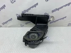 Сабвуфер Lexus UX 250H 2020 8615076040 200/250H 2000CC 16-VALVE DOHC