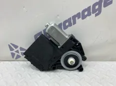 Моторчик стеклоподъемника Volvo XC90 2019 31440412 2 B4204T26, передний правый