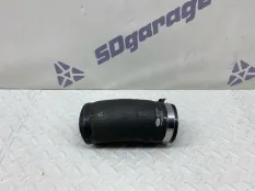 Патрубок интеркулера Land Rover Range Rover Evogue 2018 J9C1414 L538 2.0 DIESEL