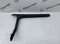 Накладка центральной консоли Porsche Taycan 2021 9J1857004D0D7 9J1 EBFA, передняя правая