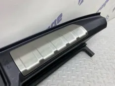 Накладка замка багажника Porsche Taycan 2021 PAD8677071E0 9J1 EBFA, задняя
