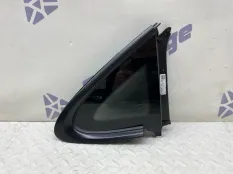 Форточка кузова Porsche Taycan 2021 9J1845298Q03C 9J1 EBFA, задняя правая