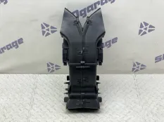 Воздуховод центральная консоль Porsche Taycan 2021 9J1815323B 9J1 EBFA, задний
