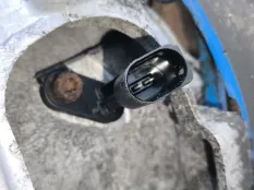 Кулак поворотный Porsche Taycan 2021 971505435J 9J1 EBFA, задний левый