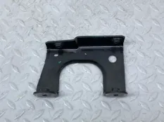 Кронштейн Porsche Taycan 2021 PAD915360 9J1 EBFA, правый