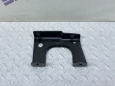 Кронштейн Porsche Taycan 2021 PAD915359 9J1 EBFA, левый