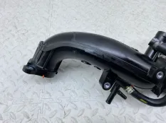 Патрубок турбины Toyota Land Cruiser 2022 1731270030 J300 V35AFTS, левый