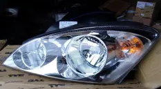 Фара Kia Ceed 2006-2009 921011H000, левая