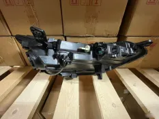 Фары Hyundai Sonata 2 2020 92101L1000