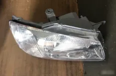 Фара Hyundai Accent 9210225010, правая