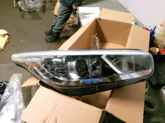 Фара Kia Ceed 2 2012-2018 92102A2020, правая