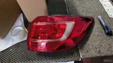 Фонарь Kia Sportage 2010 924023W010, правый