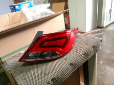 Фонарь LED Hyundai Solaris 2 2014 924024L700, правый