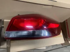Фонарь Hyundai Elantra 6 2016 92402F2000 AD, правый