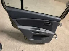 Дверь Kia Rio 2006 770031G210, задняя левая