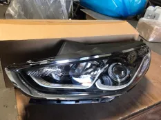 Фара галоген Hyundai Sonata 7 2017-2019 JH02SNT17001L, левая