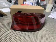 Фонарь наружный Kia Cerato 2 2019 JH0319K3005R, правый