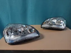 Фара Hyundai Tucson 2004 921022E010, правая