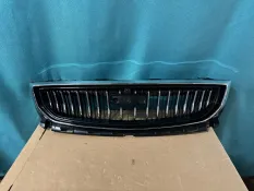 Решетка радиатора Geely Emgrand 2021 6013045100