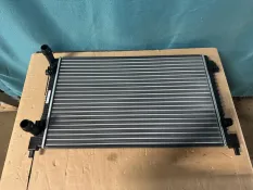Радиатор оxлаждения Skoda Octavia 2013-2020 5Q0121251GD