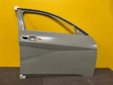 Дверь Hyundai Elantra CN7 2020-2025 76004AA000, передняя правая