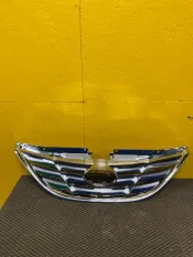 Решетка радиатора Hyundai Sonata 2009-2014 JH02SNT11007