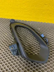 Рамка ПТФ Kia Ceed 2012-2015 86564A2020, правая
