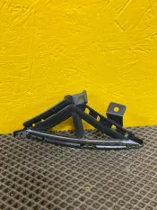 Рамка ПТФ Hyundai Elantra 2020-2025 JH02ELT20004AR, правая
