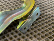 Петля капота Chevrolet Cobalt 2011-2024 JH01CBT13043BL, левая
