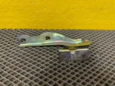 Петля капота Chevrolet Cobalt 2011-2024 JH01CBT13043BL, левая