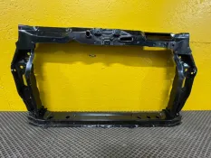 Суппорт радиатора Kia Rio 2011-2017 JH03K2048