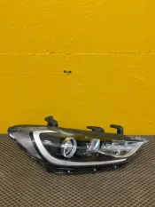 Фара Hyundai Elantra 6 2016-2018 JH02ELT16001R AD