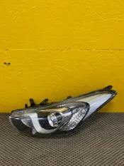 Фара Hyundai i30 2012-2015 JH02I3012001L, левая