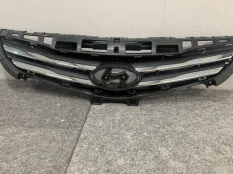 Решетка радиатора Hyundai Solaris 2 2014 863504L500
