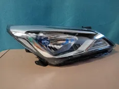 Фара Hyundai Solaris 2014-2017 921024L600, правая