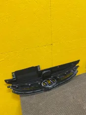 Решетка радиатора Hyundai Elantra 5 2010-2014 JH02ELT11007