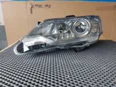 Фара ксеноновая Toyota Camry 50/55 2015 8118533850, левая