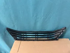 Решетка бампера Hyundai Elantra 5 2014 865603X700 MD