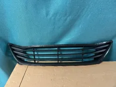 Решетка бампера Hyundai Elantra 5 2014 865603X700 MD
