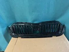 Решетка радиатора Skoda Octavia A8 2019 5E3853653ZD4