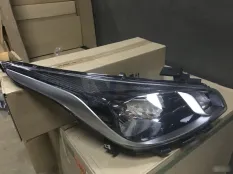 Фара Kia Rio 4 2017 92102H0000, правая