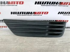 Решетка ПТФ передняя левая Ford Focus 2 ХЕТЧБЭК 5D